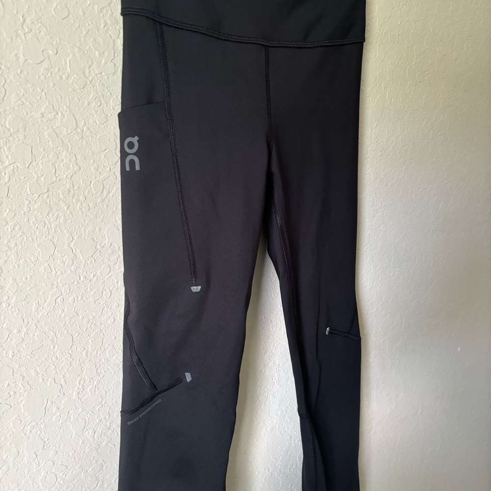 On Running Performance Winter Tights Women Size XS - Picture 4 of 6